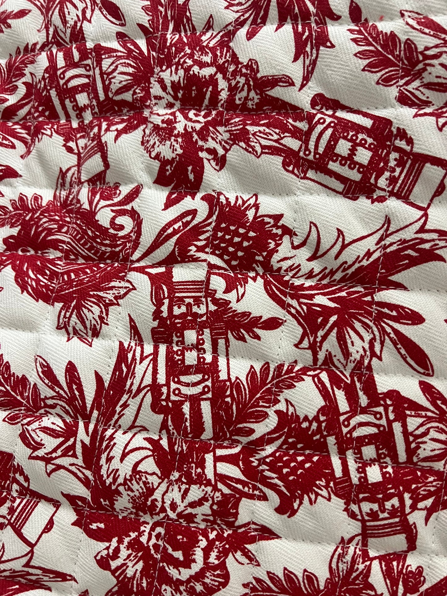 Quilted Tree Skirt