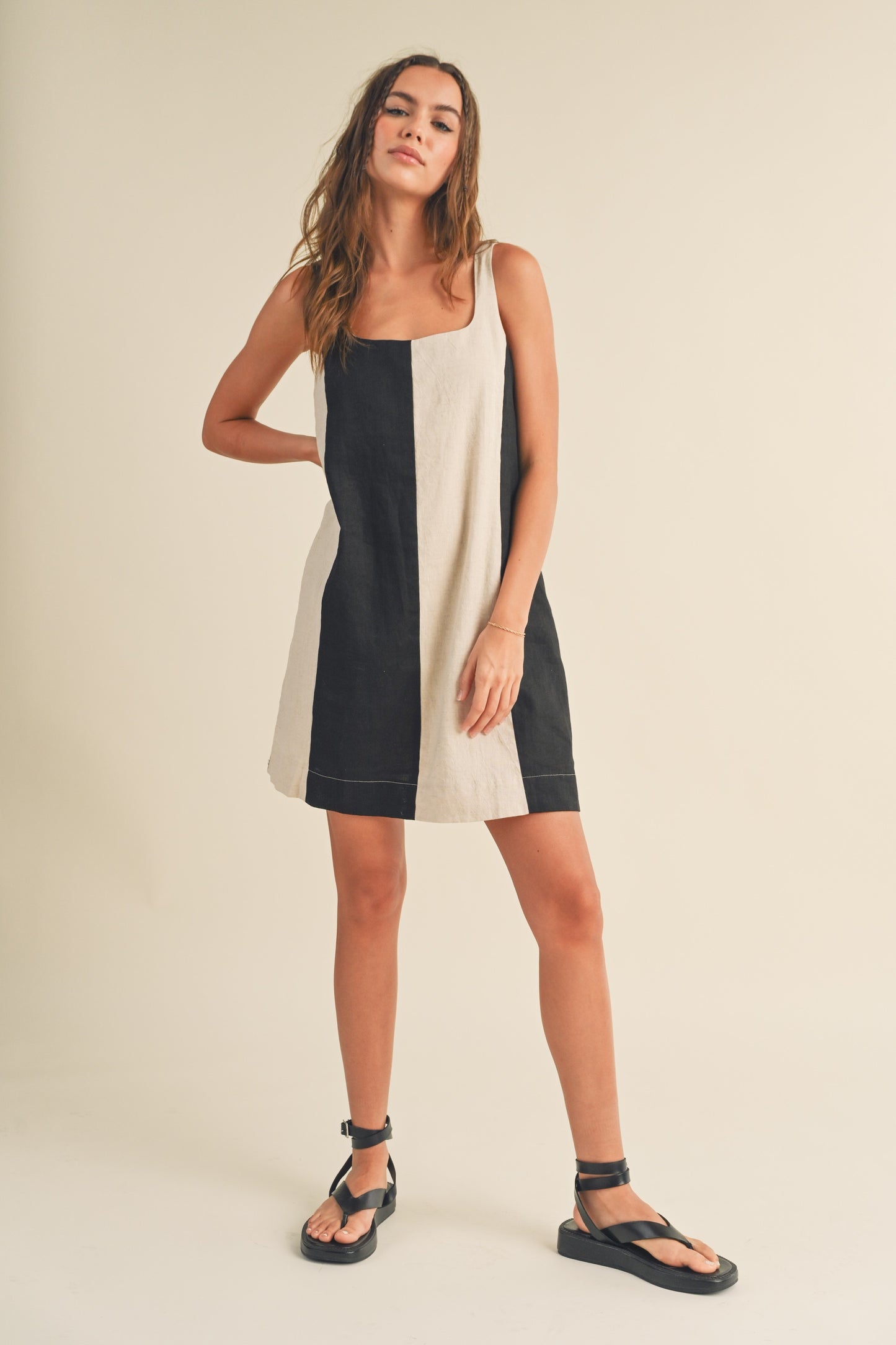 Lilly Dress