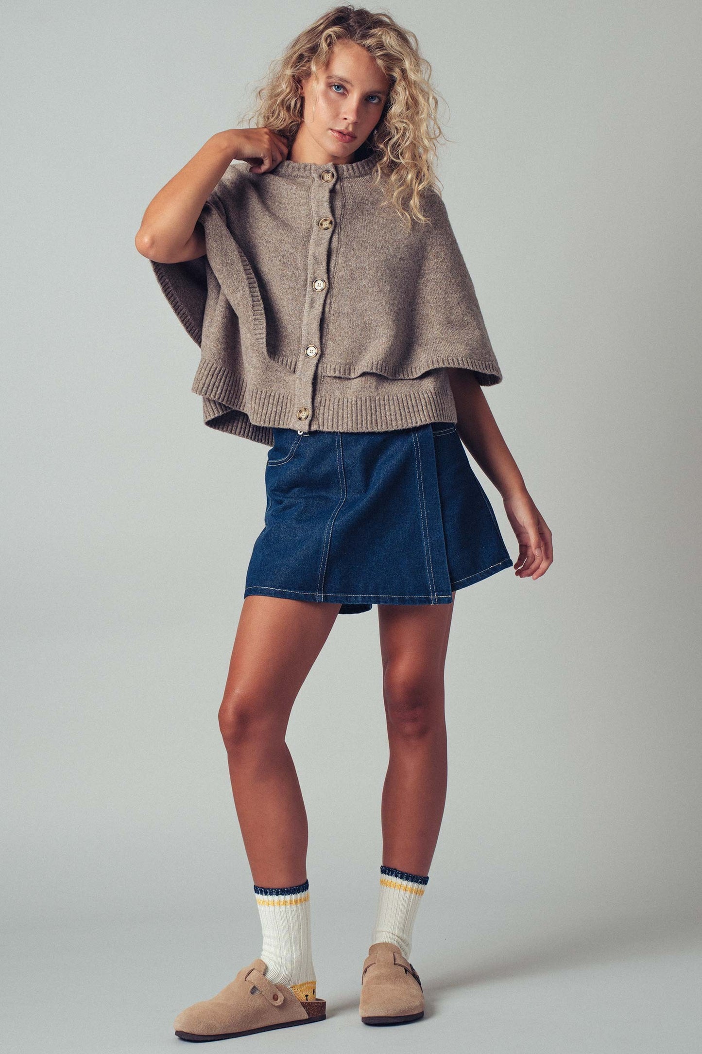 Chic Button-front Wool Sweater Cape Layer PREORDER