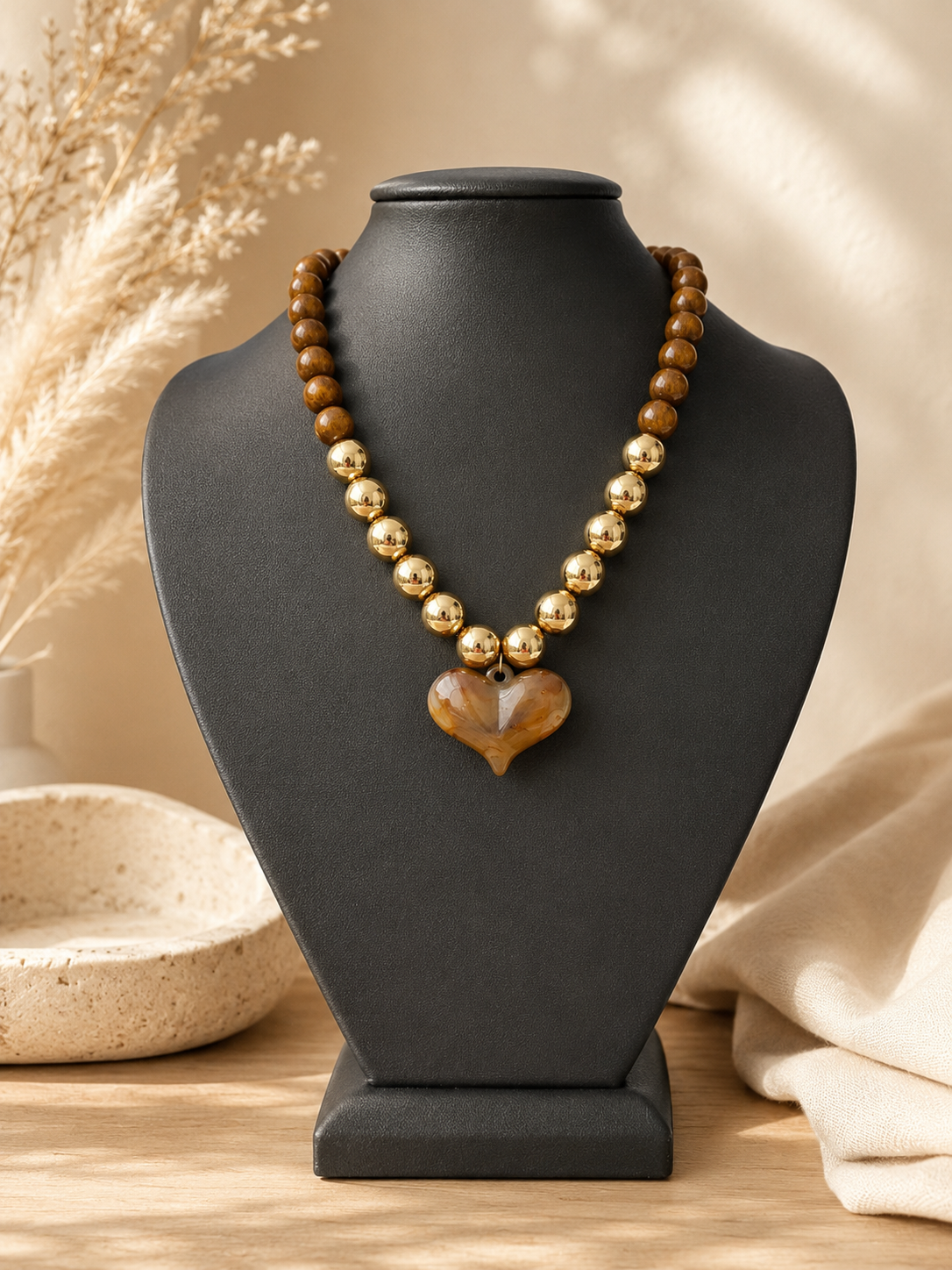 Julian Necklace *brown