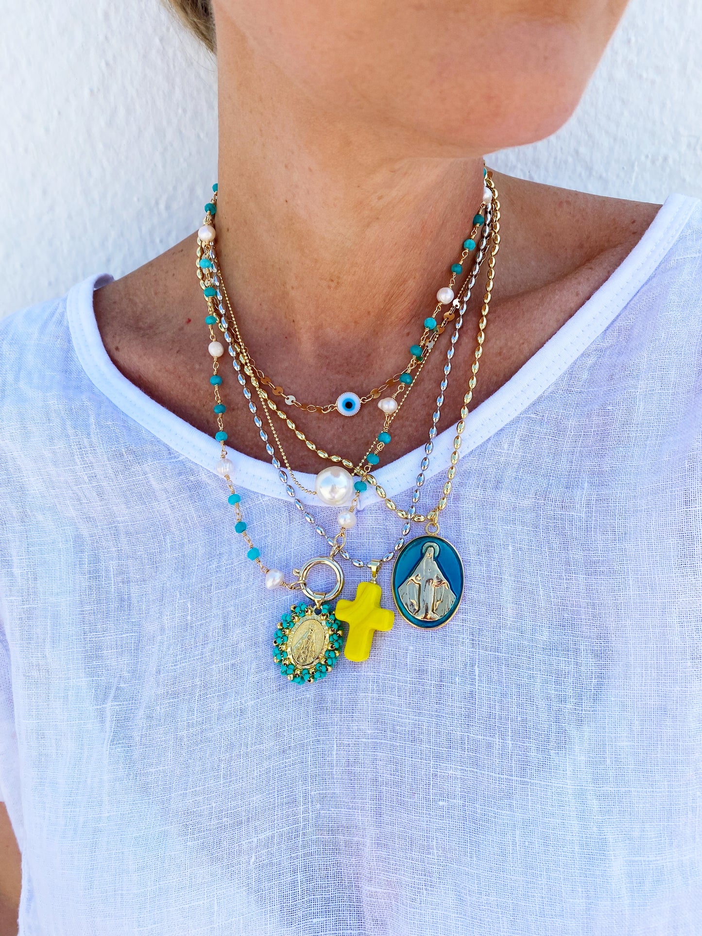 Turq and Pearl Chain Necklace with Medallion