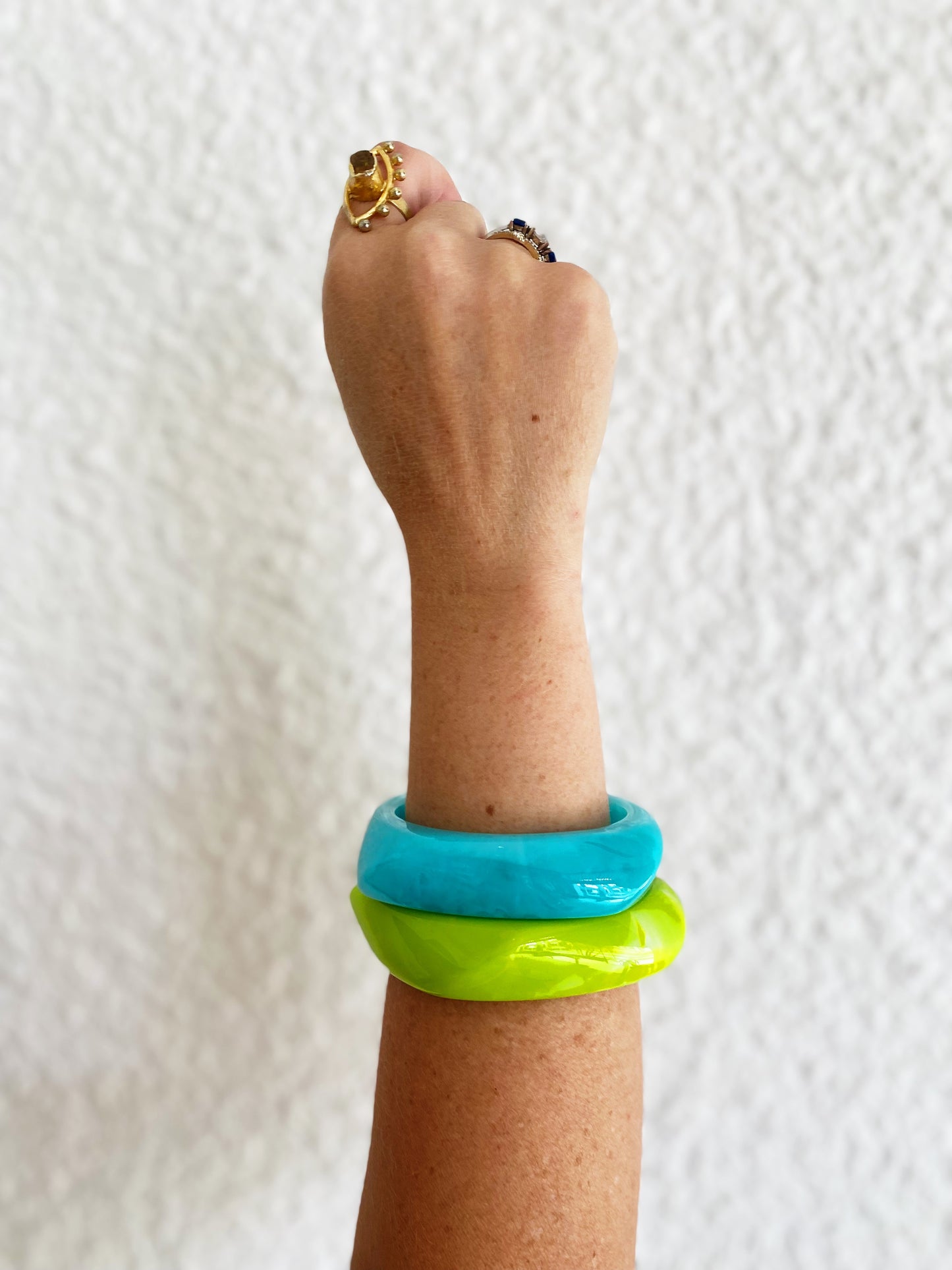 Suzanne Bangles