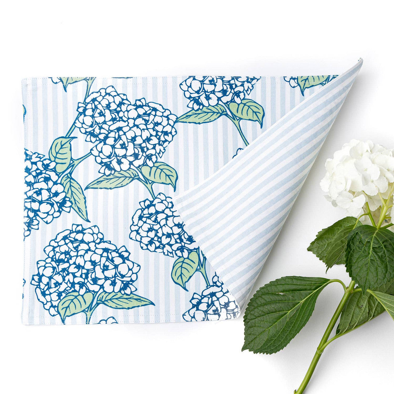 Hydrangea Stem Tablescape