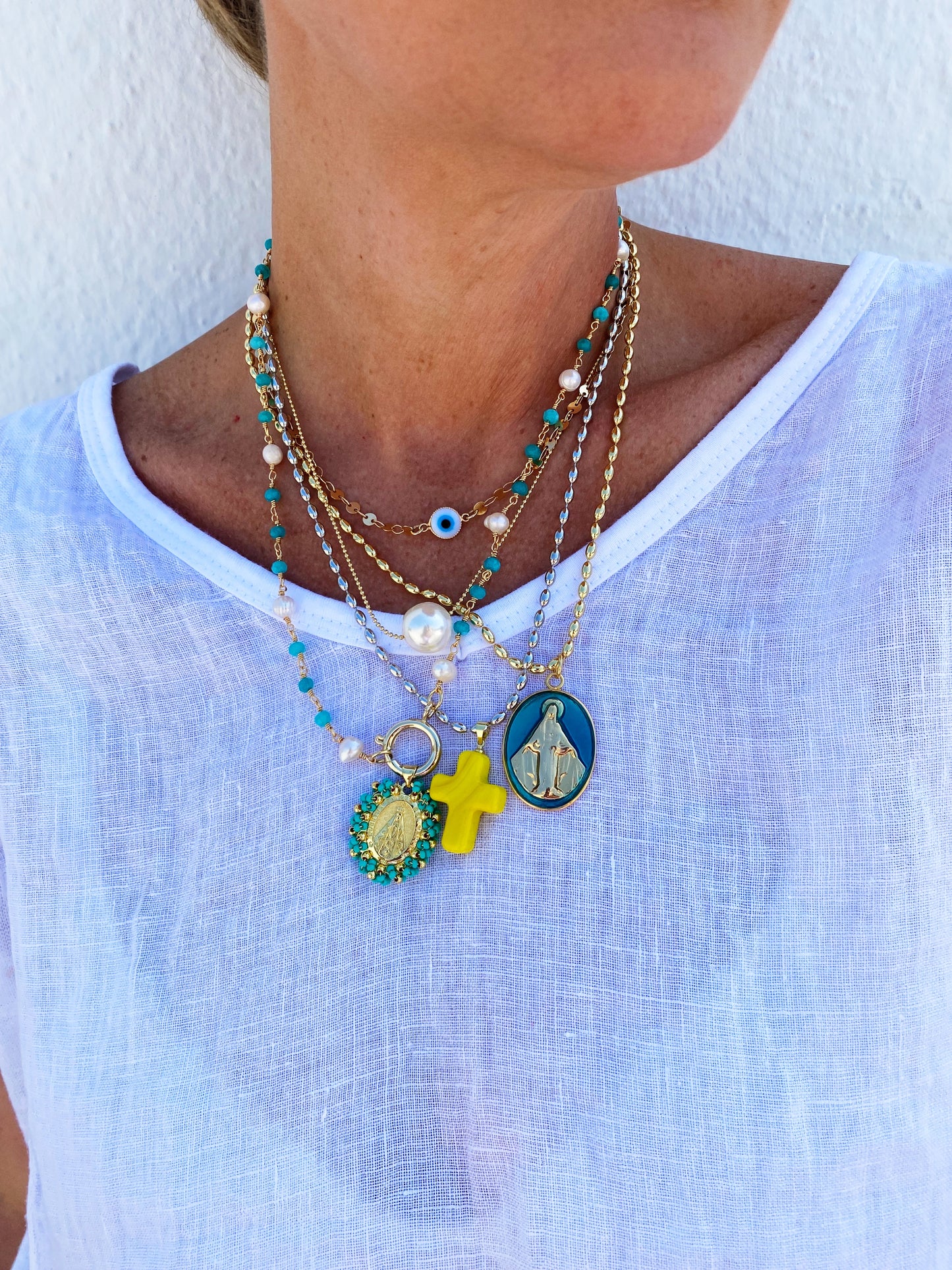Turq and Pearl Chain Necklace with Medallion