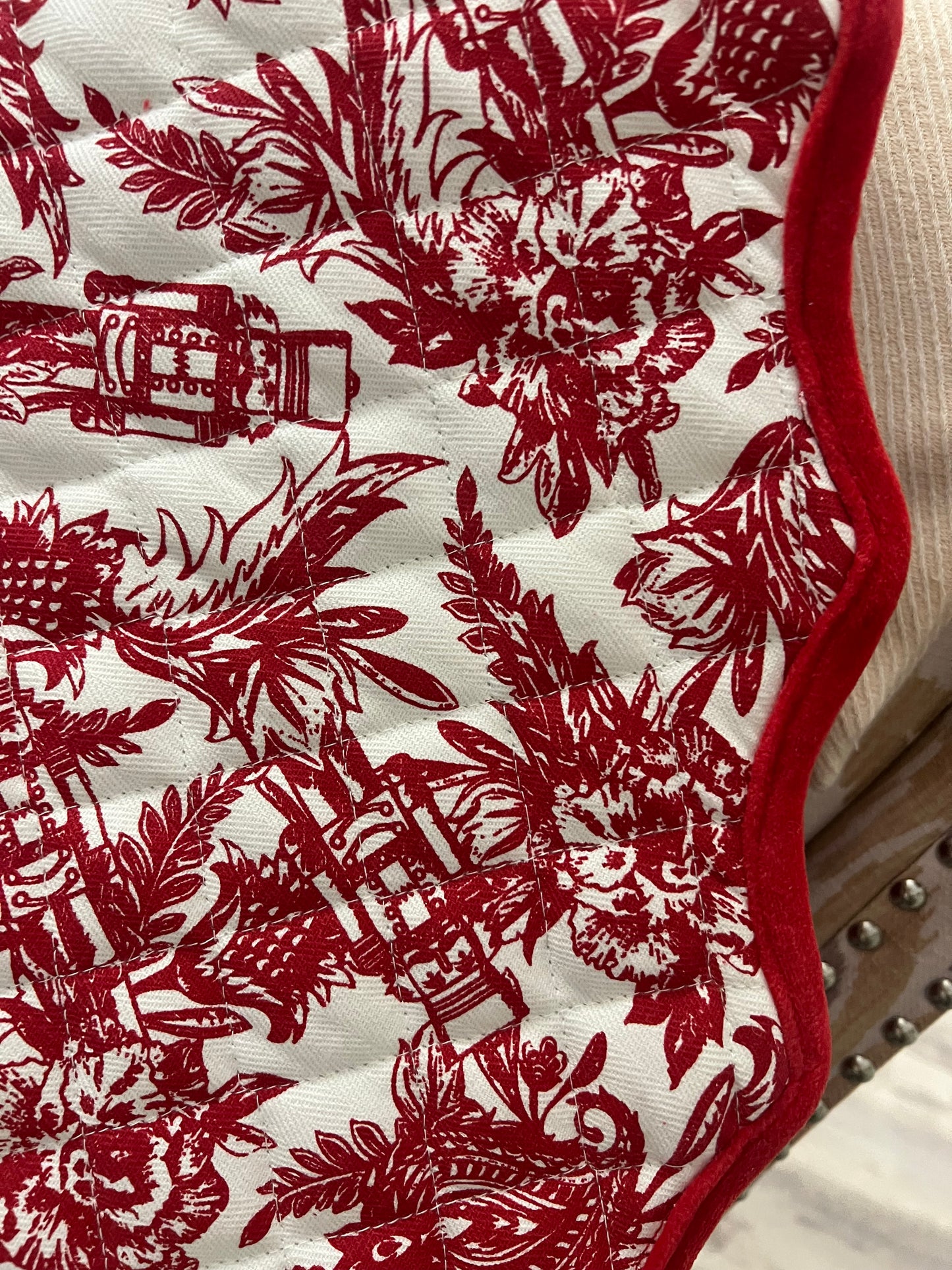 Quilted Tree Skirt