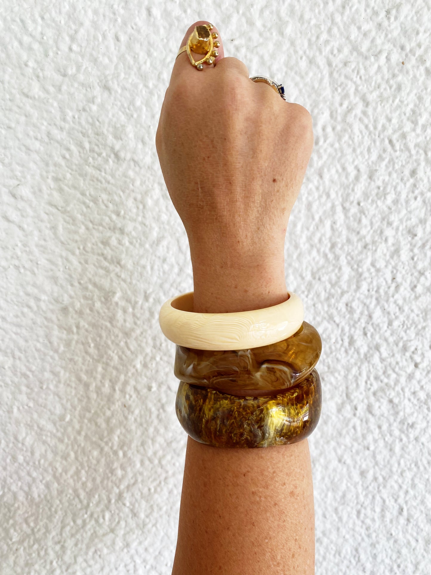 Suzanne Bangles