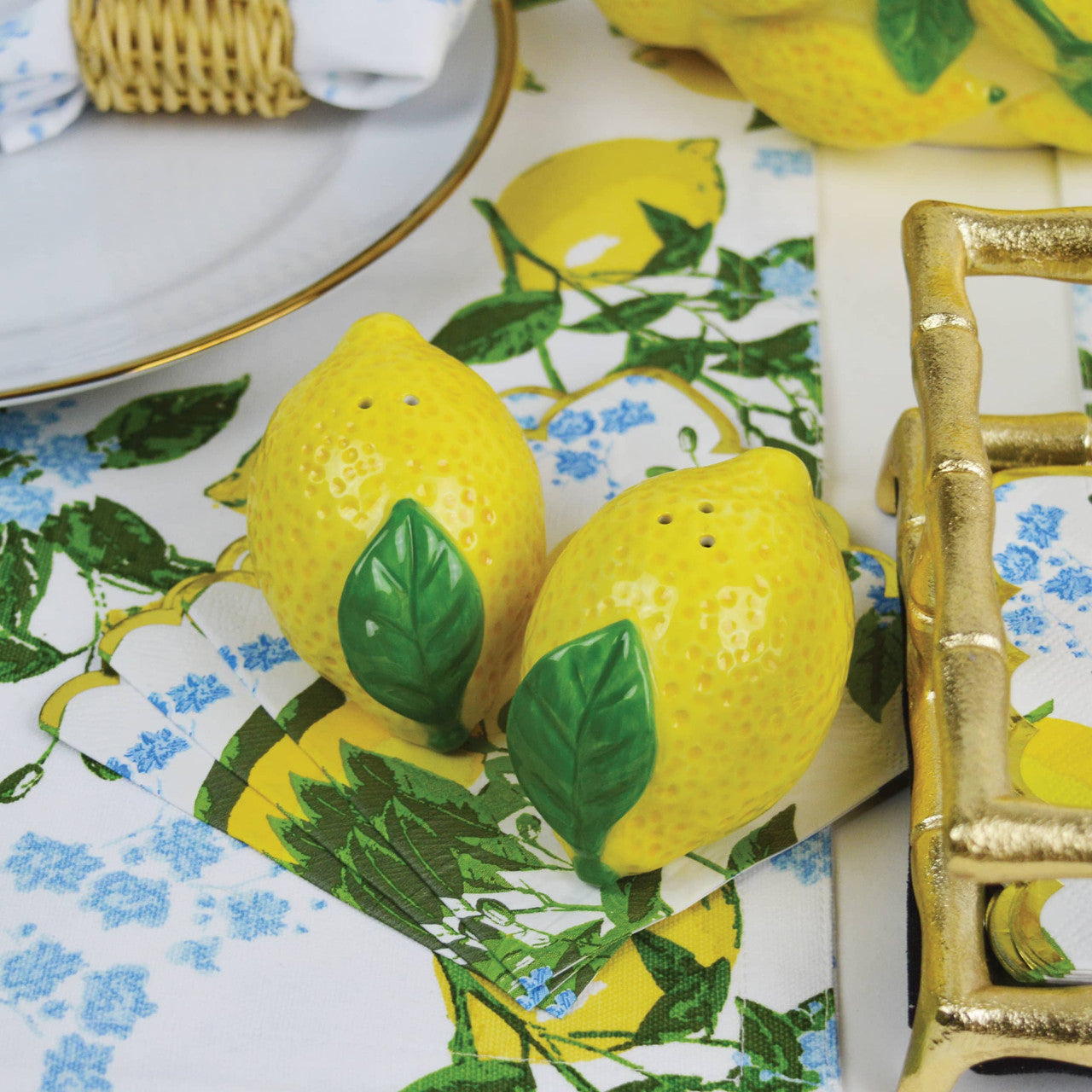 Lemon Ginger Tablescape