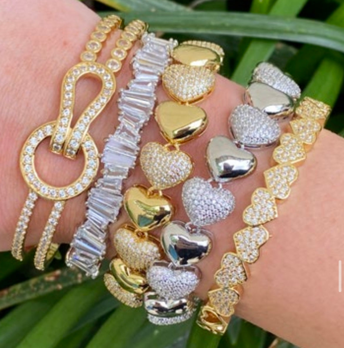 Puffy heart bracelet
