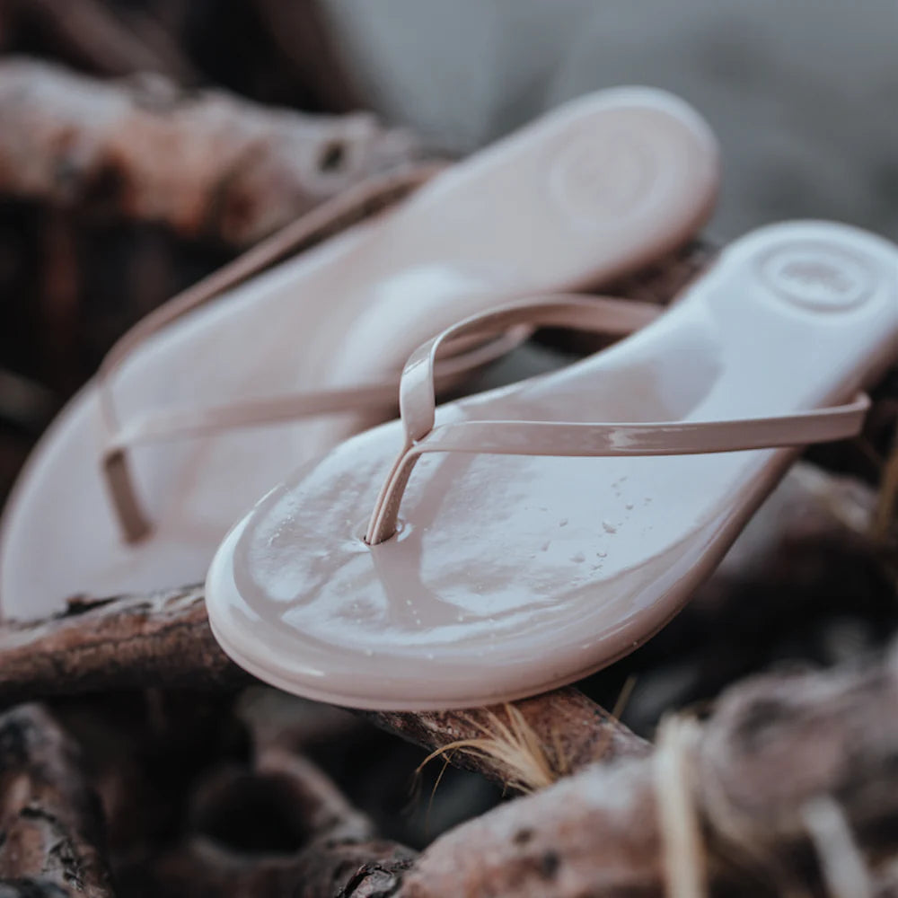 Solei Sea Flip Flops - Patent Buff
