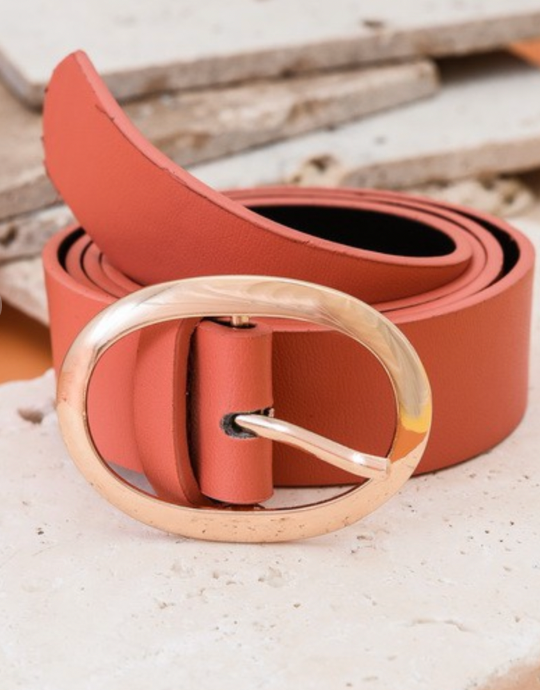 Oval Buckle Belt **FINAL SALE