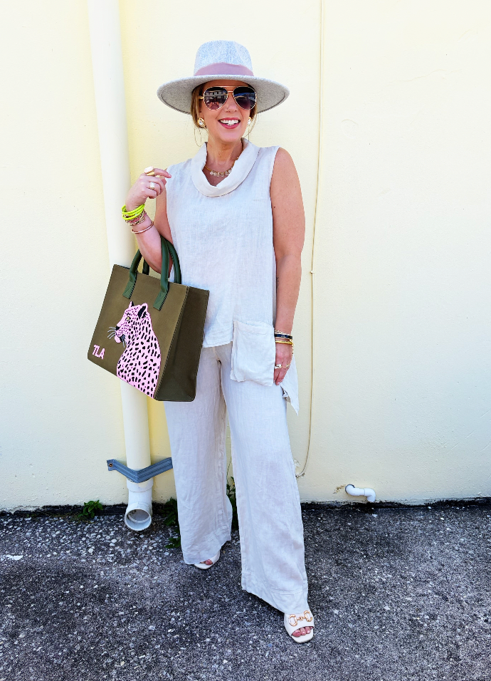 Cora Outfit in Sand