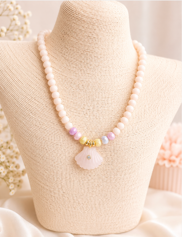 Martina Shell Necklace