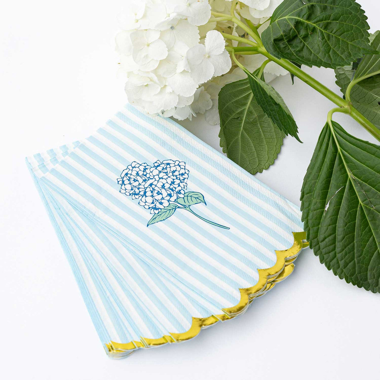 Hydrangea Stem Tablescape