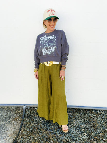 Merry&bright Christmas Short Cropped Sweatshirt