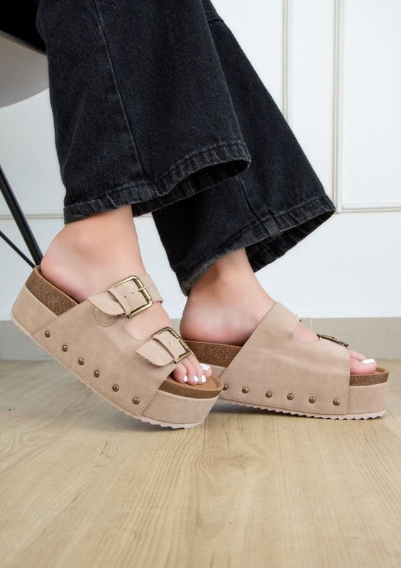 NINA DOUBLE BUCKLE BANDS COMFORTABLE FLATFORM