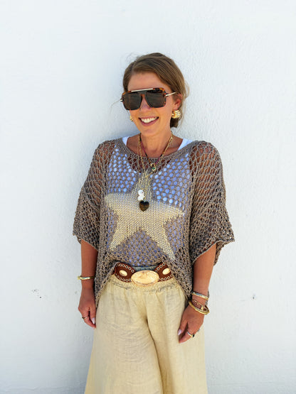 Gina Star Sweater in Chocolate