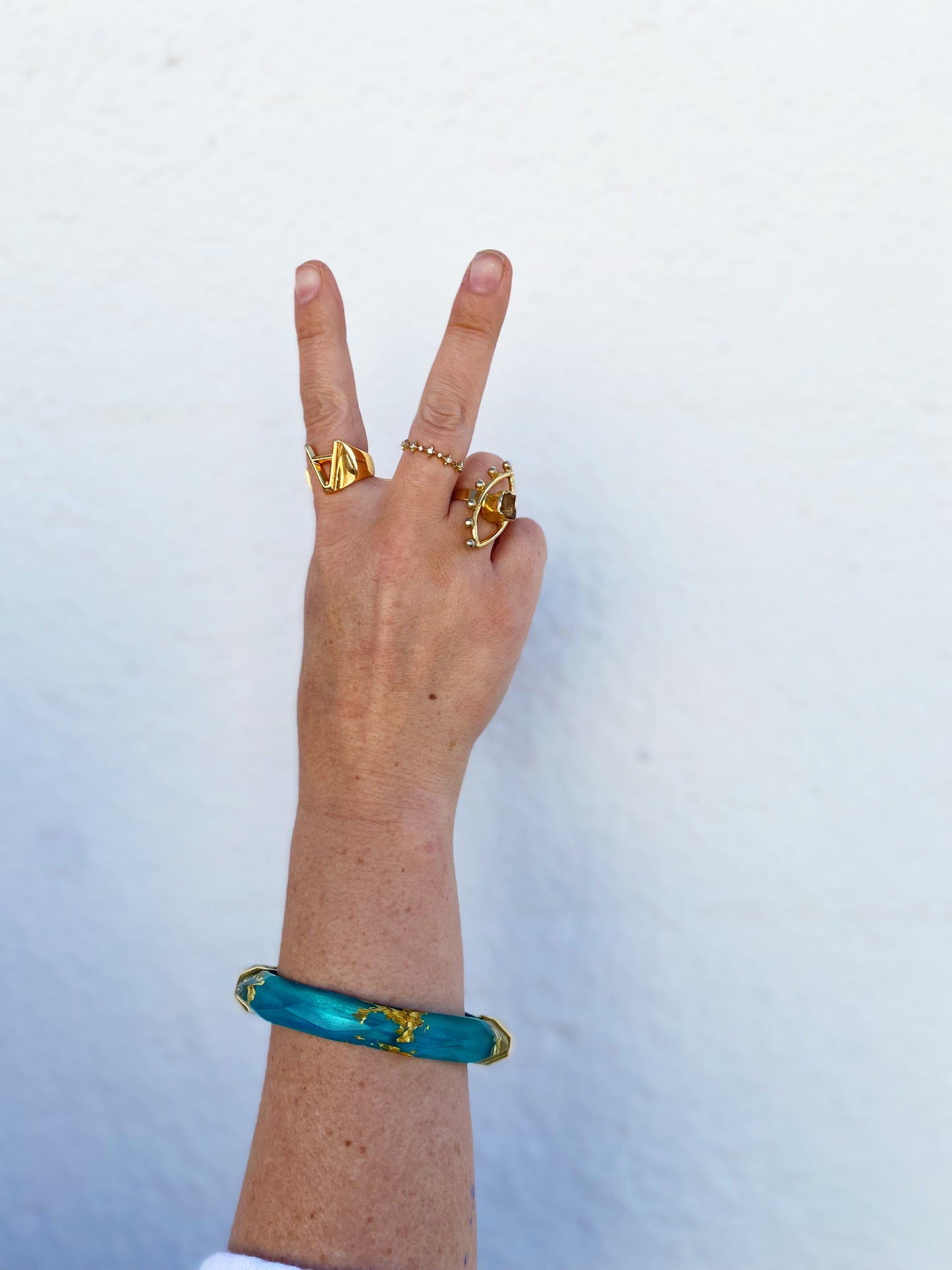 Gold Leaf Thin Faceted Lucite Bangles *SAMPLE SALE