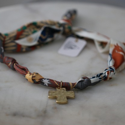 Mountain Morning Scarf Necklace