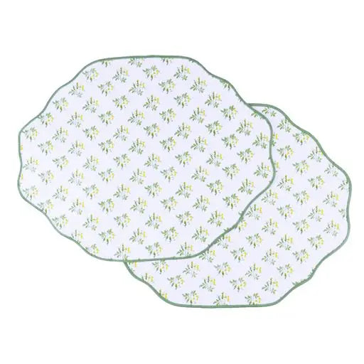 4 Scalloped Placemat Set W/ 4 Matching Napkins