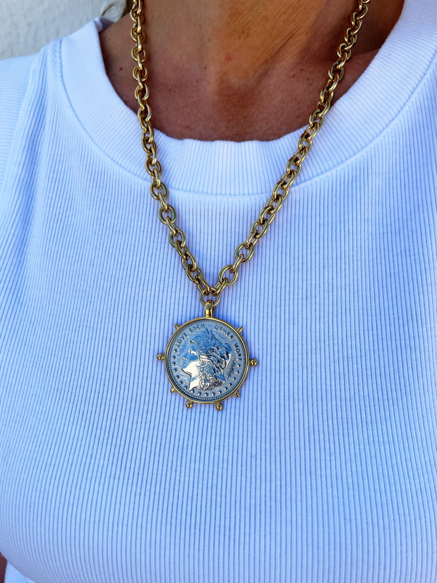 Olivia  Necklace