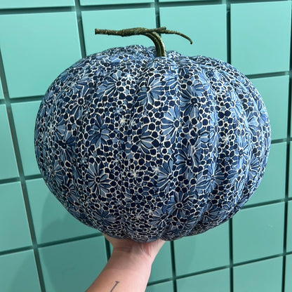 Blue & White Pumpkin XL