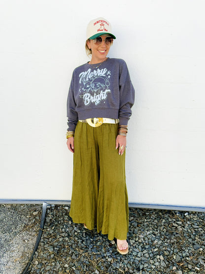 Merry&bright Christmas Short Cropped Sweatshirt