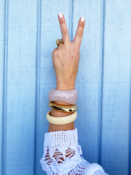 Suzanne Bangles
