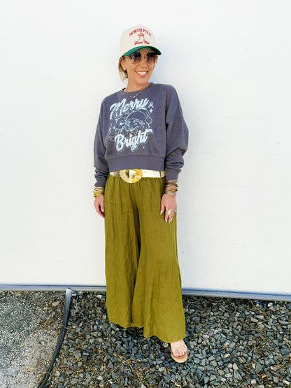 Merry&bright Christmas Short Cropped Sweatshirt