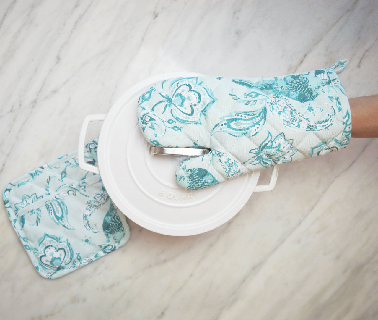 Coastal Seascape Oven Mitt Set