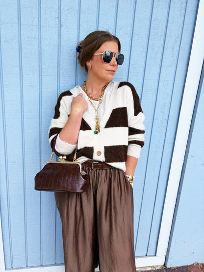 Joann Sweater in Chocolate