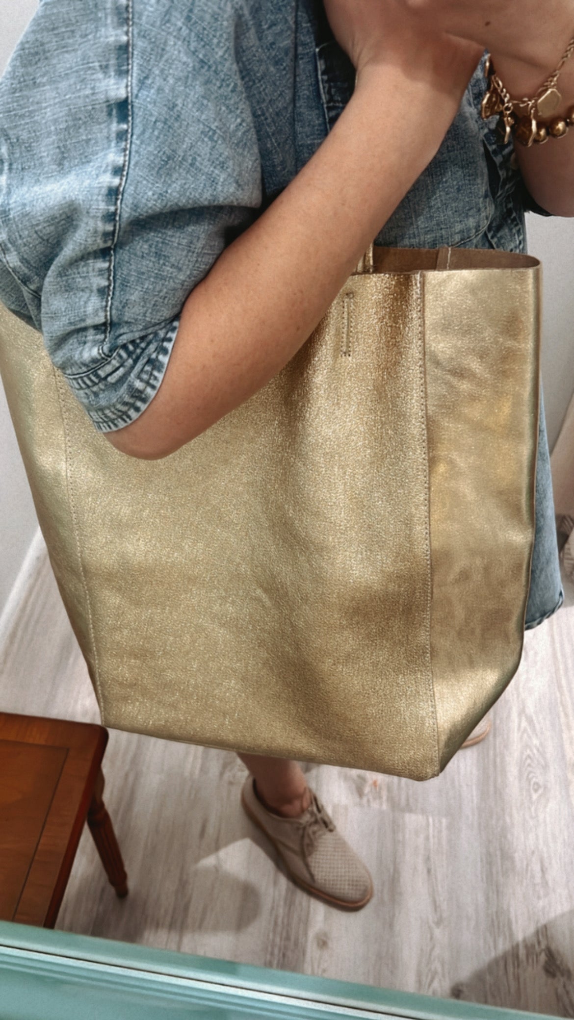 Tay Gold tote