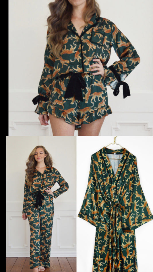 Green Leopard Sleepwear