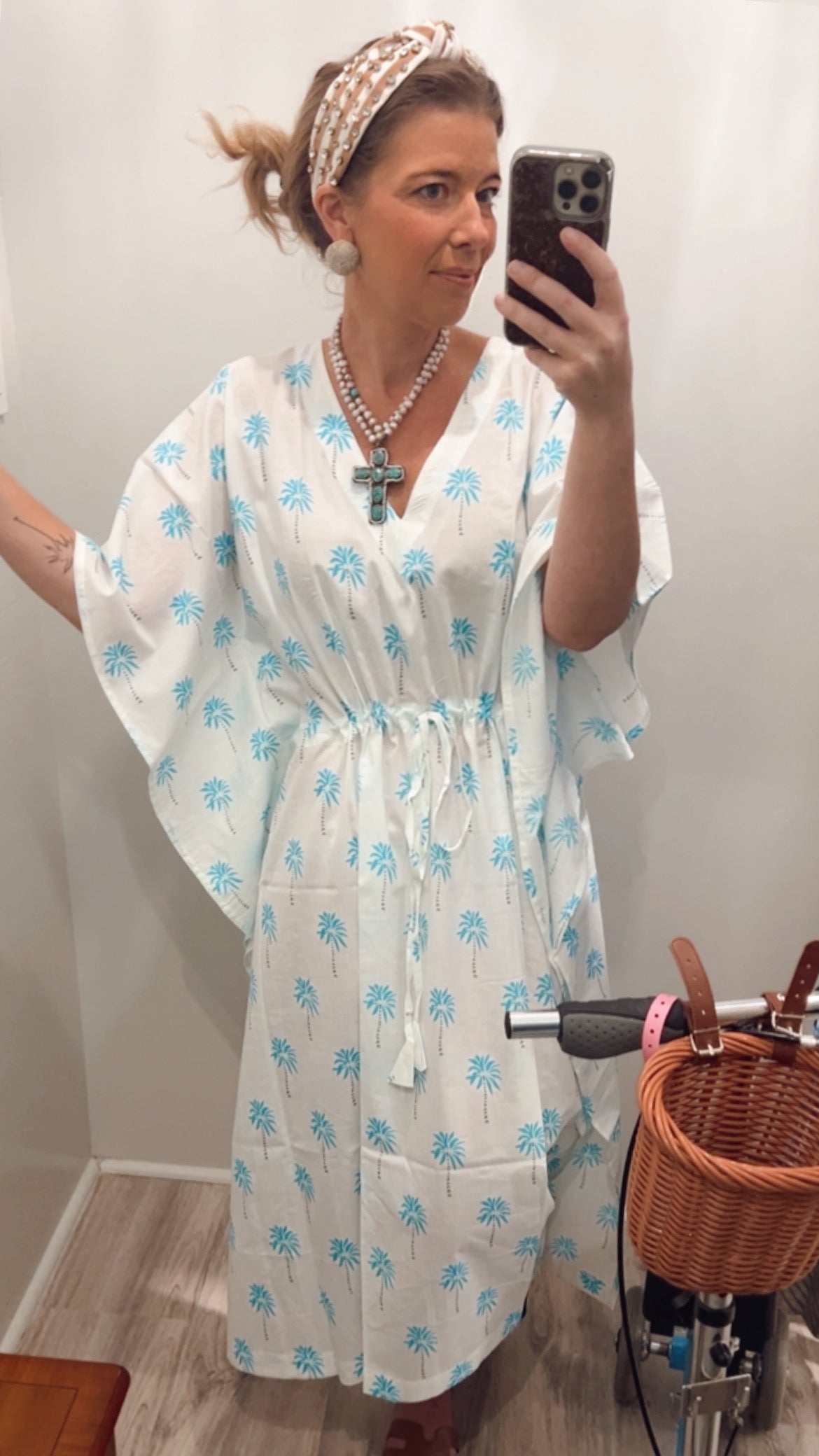 Ava Kaftan White Kaftan with Blue & Grey Palm Tree