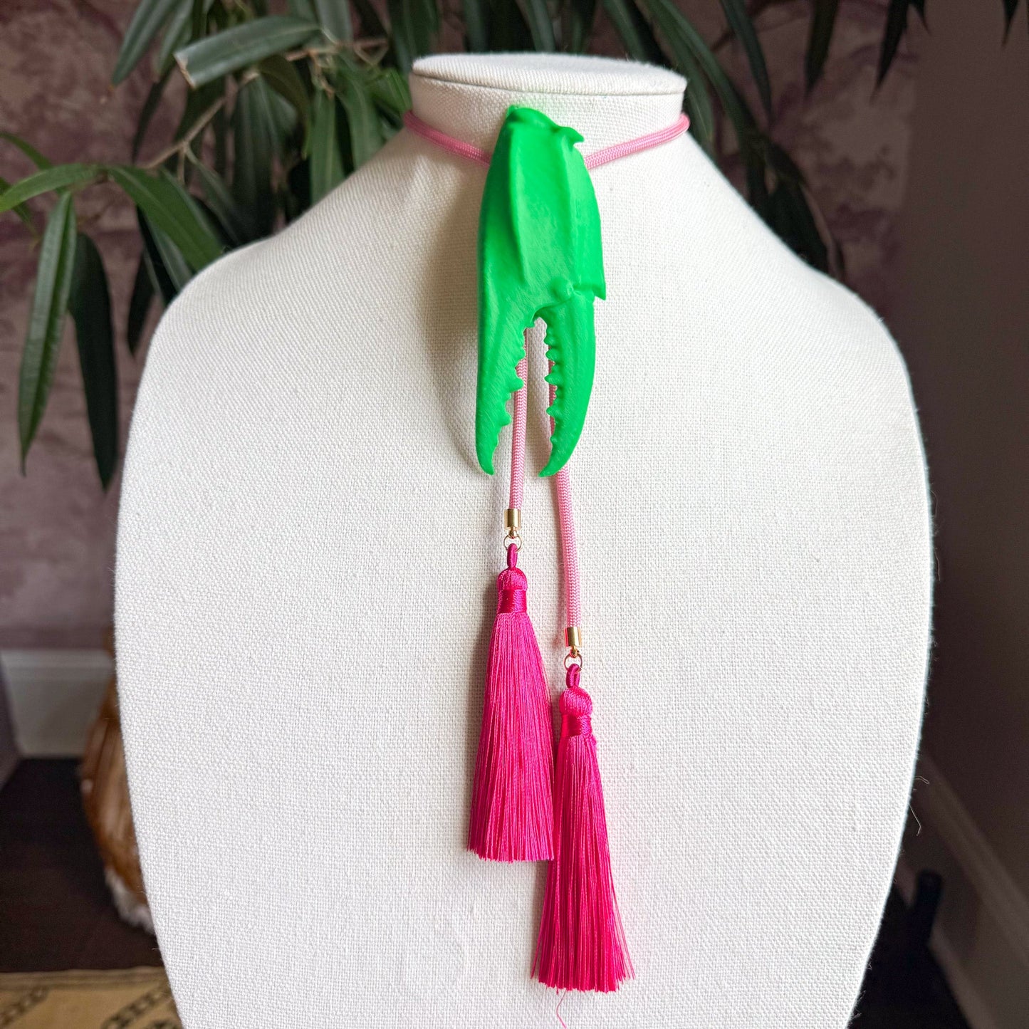 Crab Claw Bolo Kelly Green with Bubblegum Pink & Fuchsia