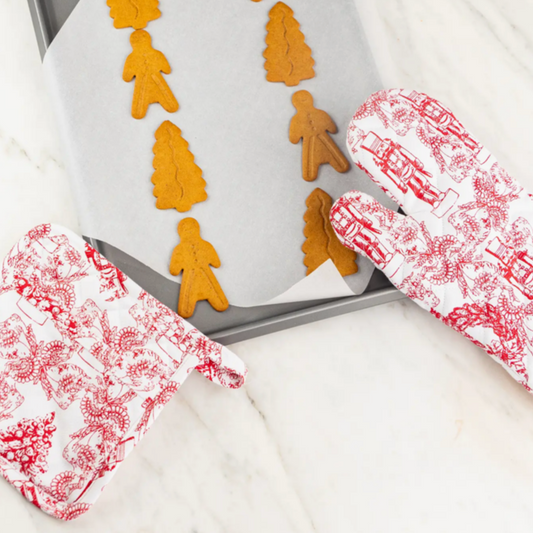 Classic Holiday Oven Mitt Set **Multiple Prints