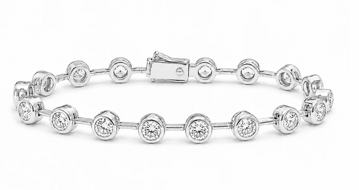Linda  Bezel Bracelet