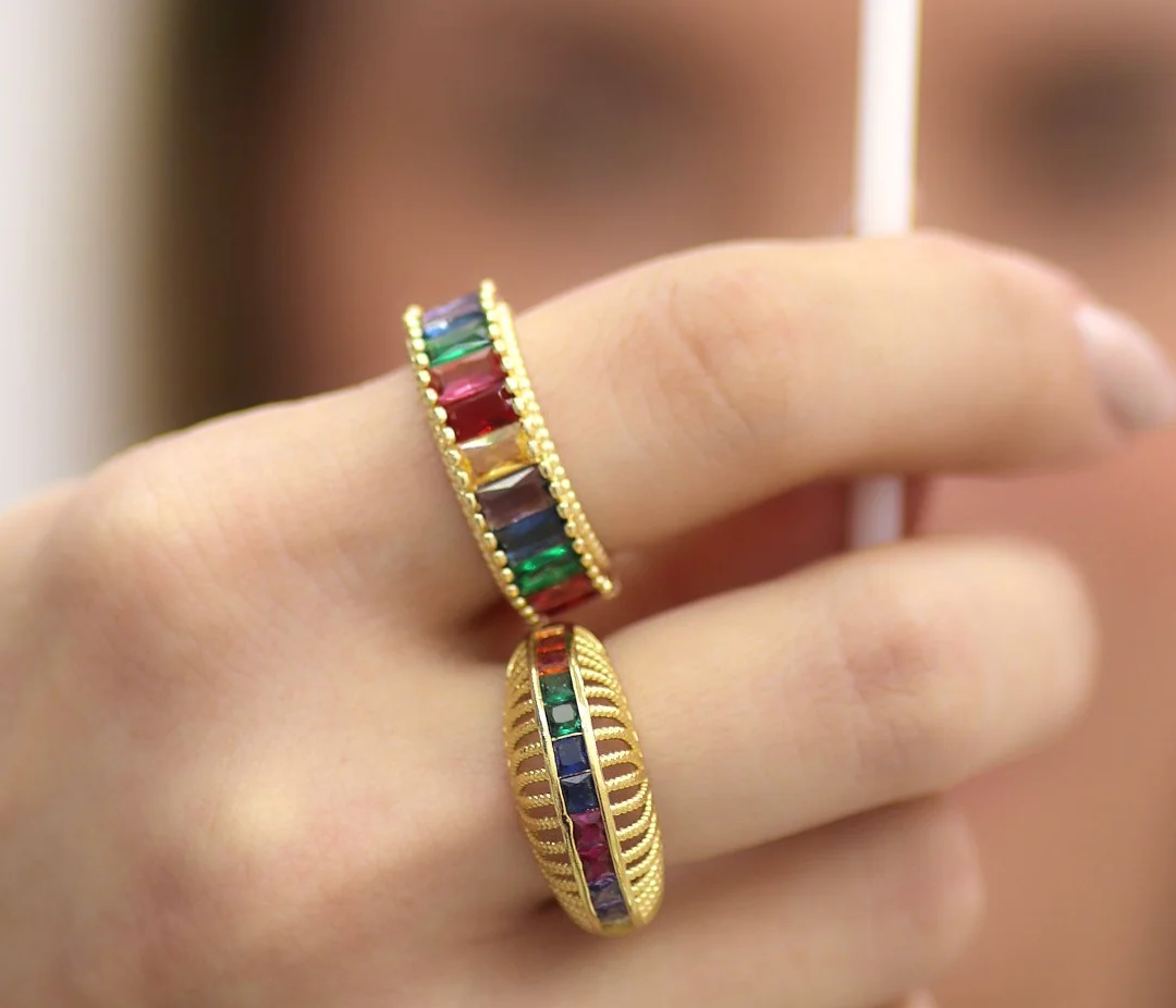 Tall gold ring with square cz line – adjustable design
