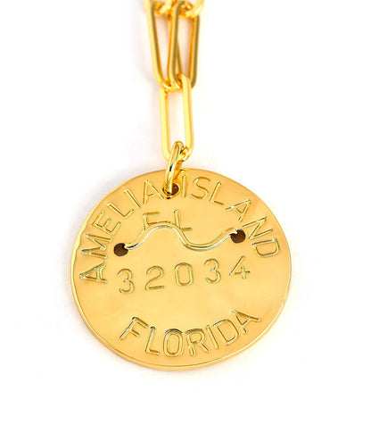 Beach Tag Charm Necklace – 18k Gold Plated