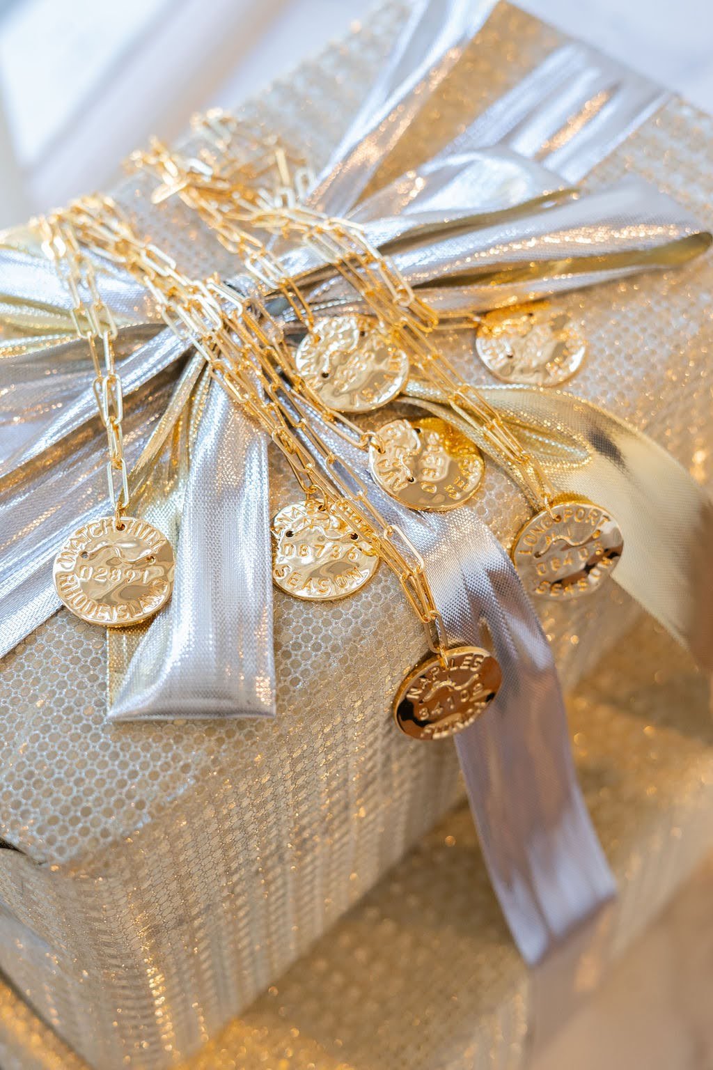 Beach Tag Charm Necklace – 18k Gold Plated