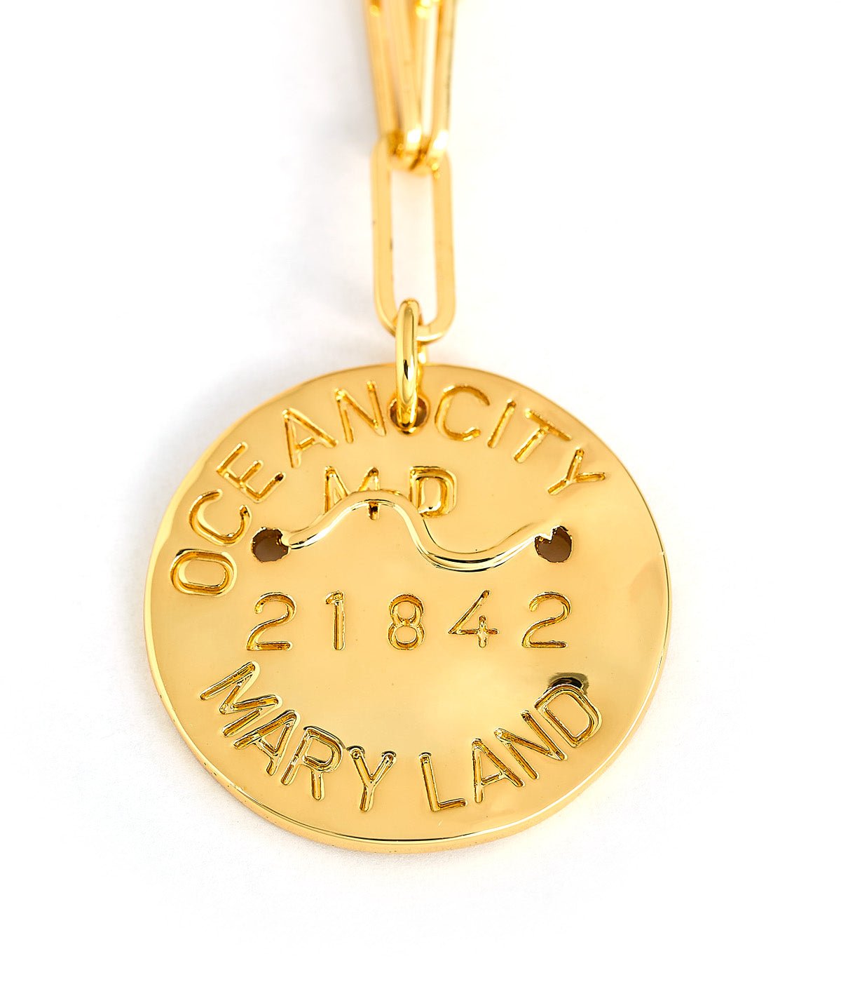Beach Tag Charm Necklace – 18k Gold Plated