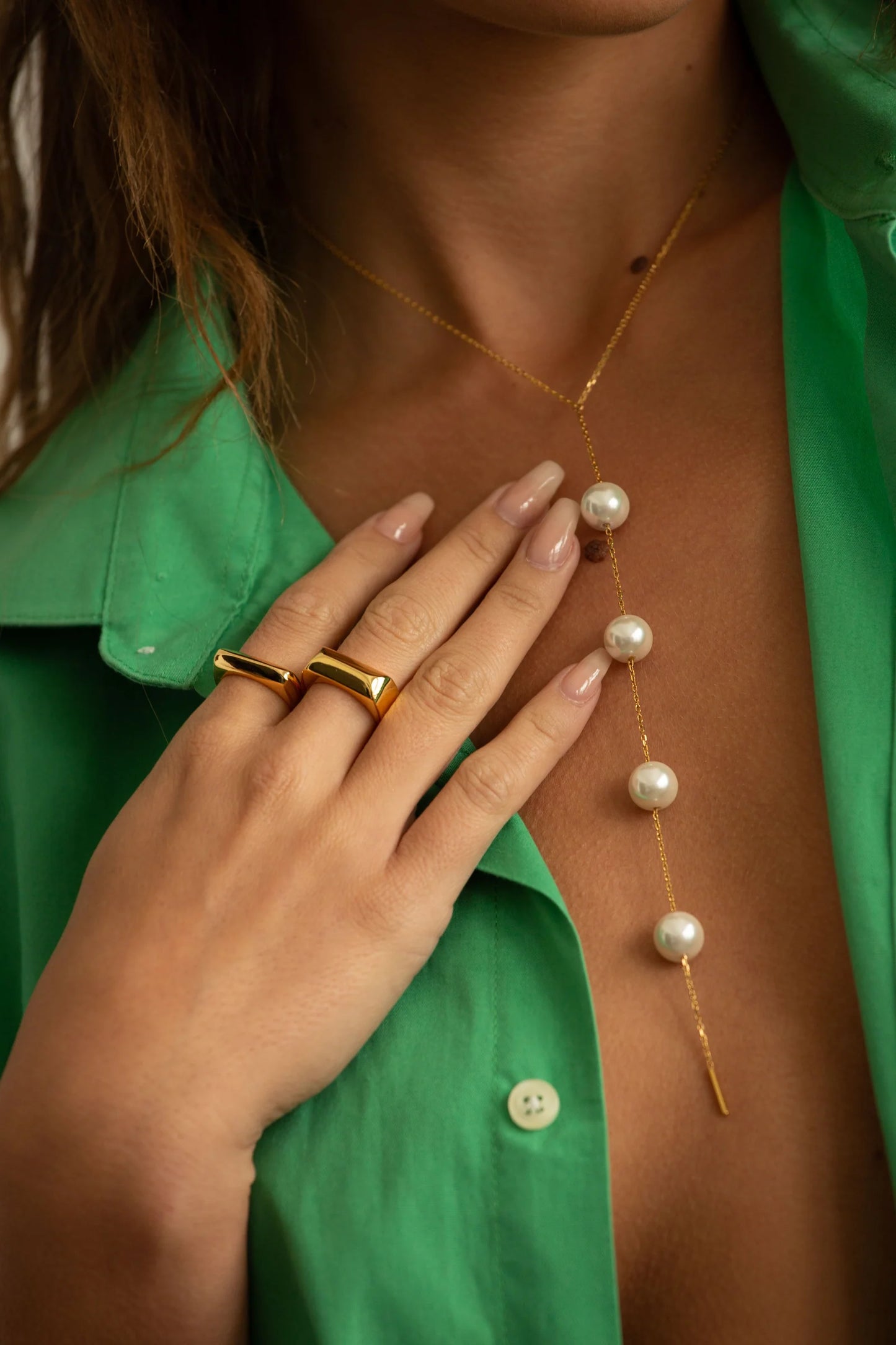 Christy Lariat in Gold