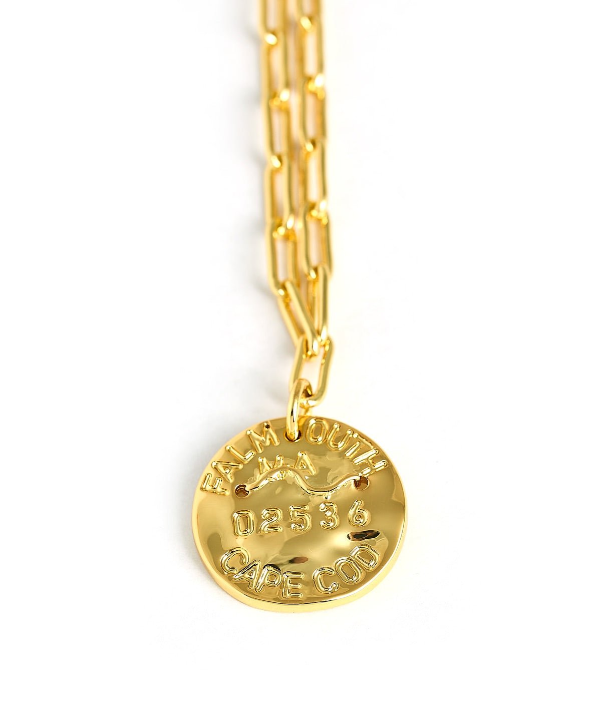 Mini Beach Tag Charm Necklace – 18k Gold Plated