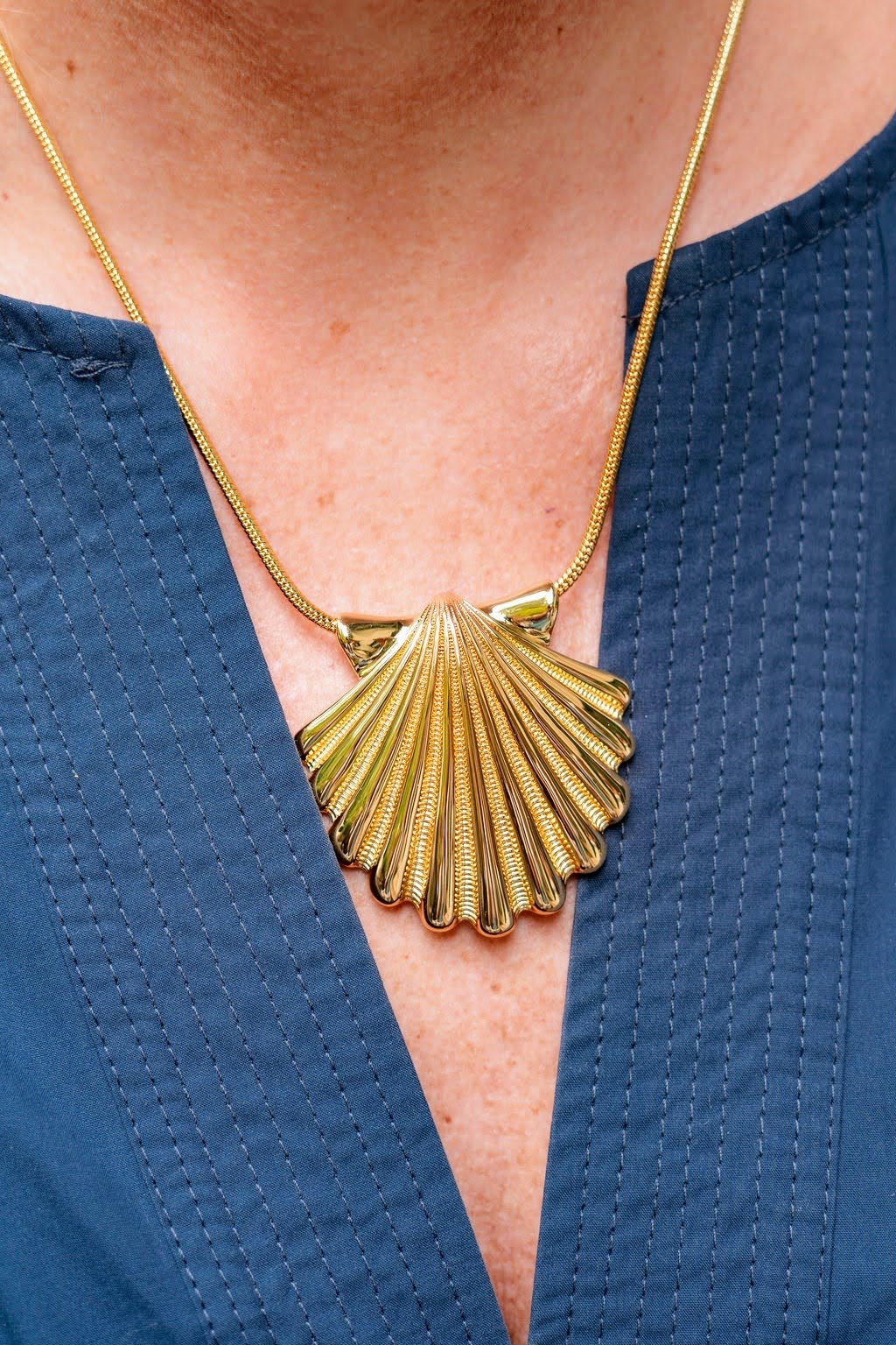 Sophie Scallop Shell Necklace - 18k Gold Plated - Teggy French Collection