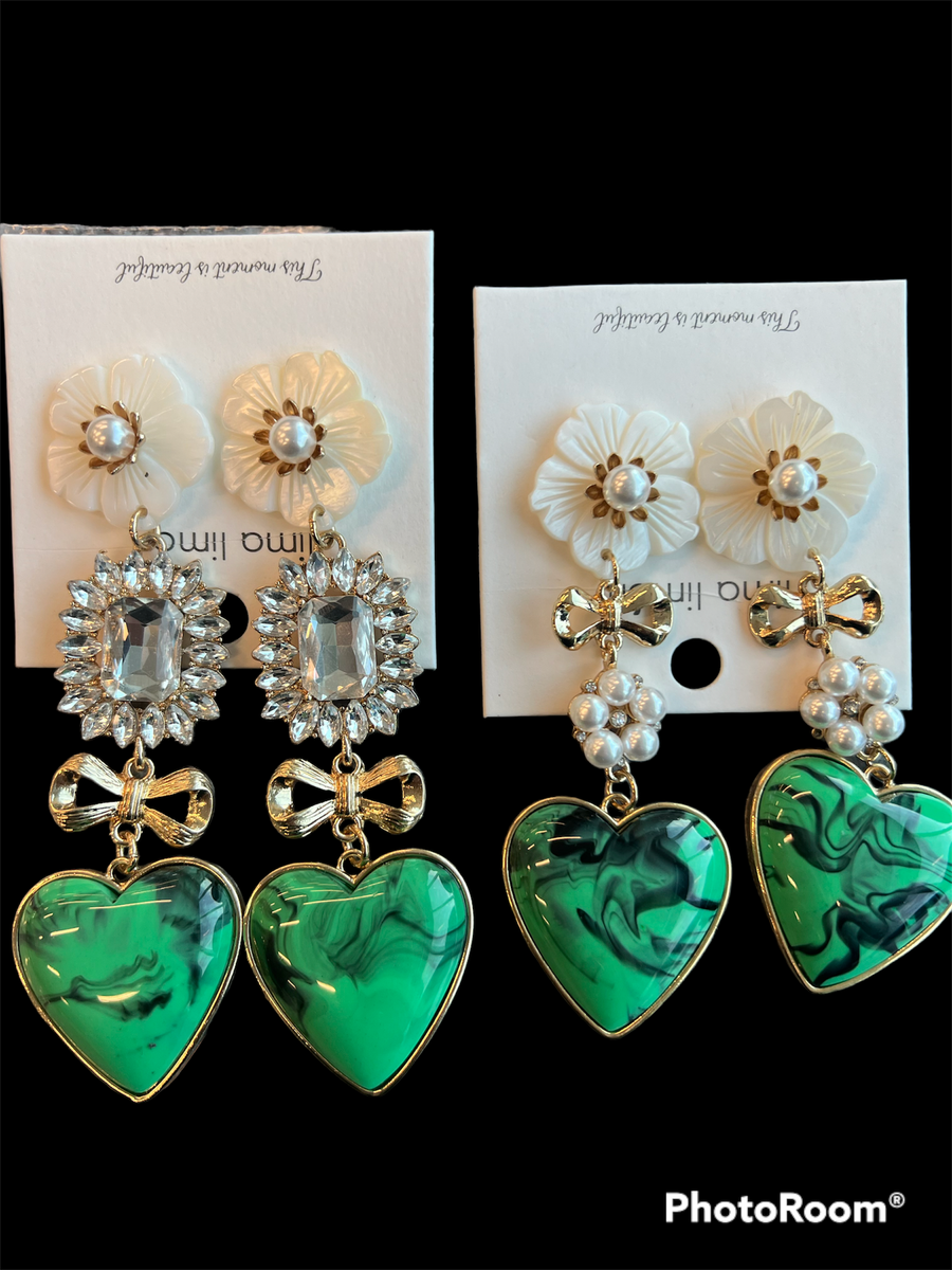 Hearts galore earrings